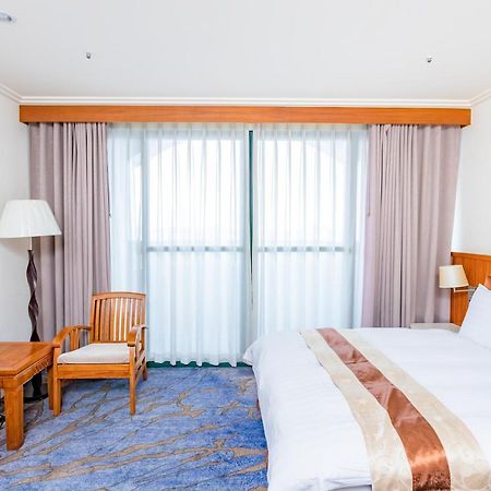 Yaling Hotel Magong Exterior photo
