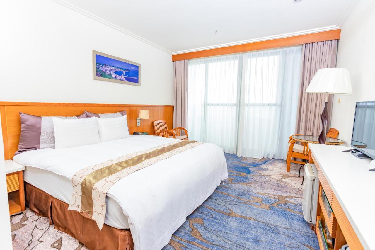 Yaling Hotel Magong Exterior photo